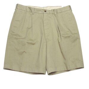 **SOLD**    Brooks Brothers NWT Pleated Front Wrinkle Free Men's Shorts Sz. 35